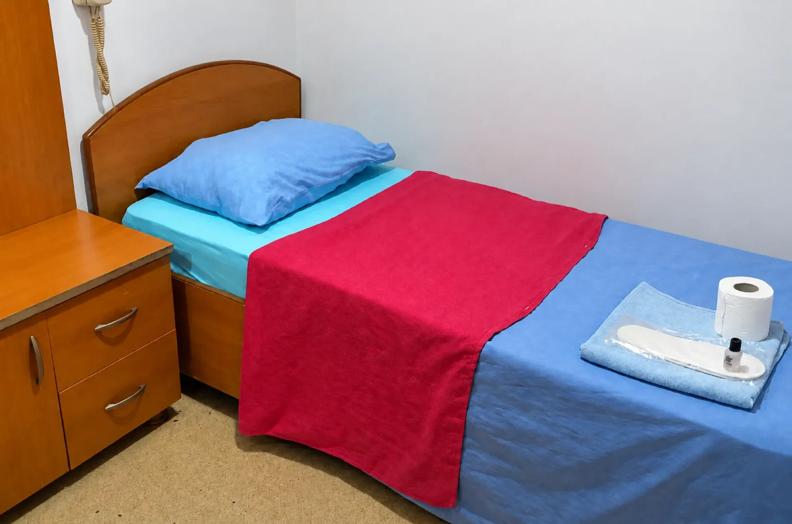 Budget Single Room at Petek Hotel